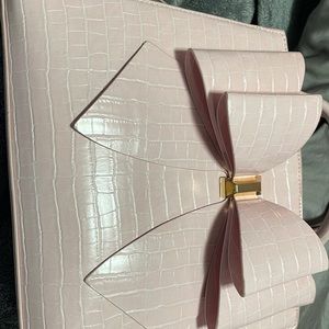 Pink purse